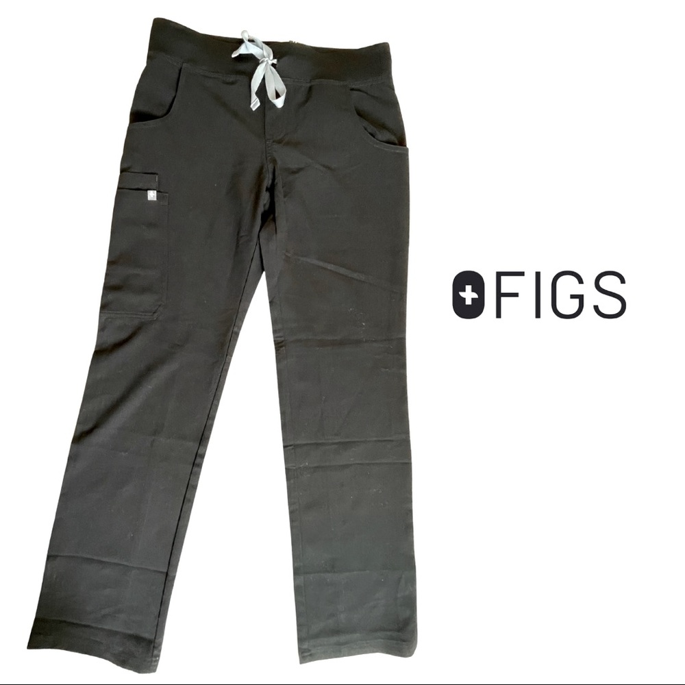 NWT FIGS Kade Cargo Scrub pants